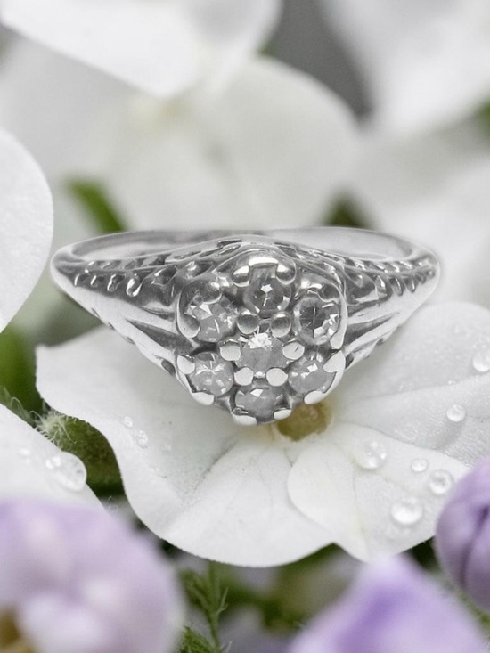 The Unbranded Brand Jewelry - 1930s Art Deco 14K White Gold Diamond Filigree Ring Size 6